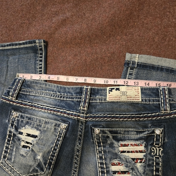 NEW Miss Me Signature Cuff Capri Size 31 - Picture 7 of 12